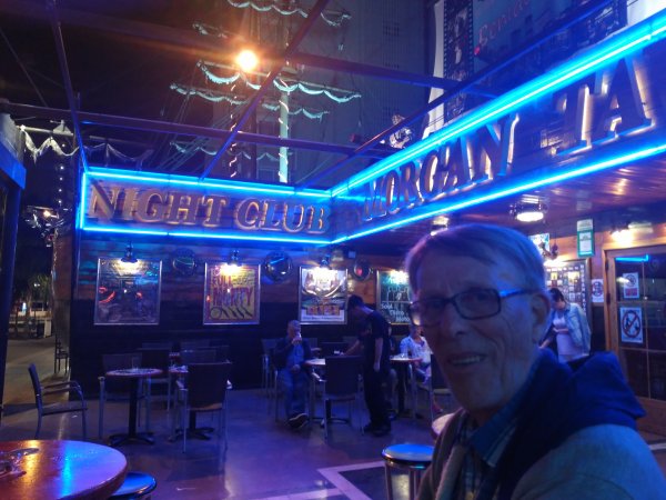 2016-04-13 00.56.12.jpg