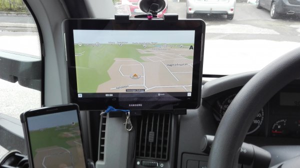 gps.jpg gps.jpg