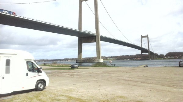 Lyngsodde strand 160419.jpg