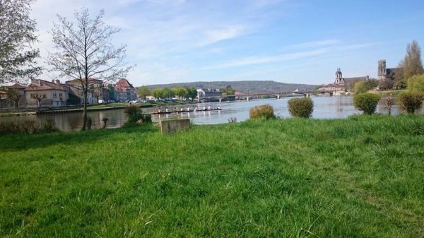 20160421 1 Mousson.jpg 20160421 1 Mousson.jpg