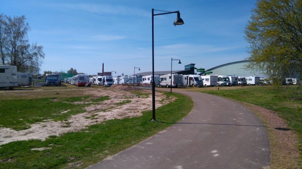 DSC_1323.JPG DSC_1323.JPG