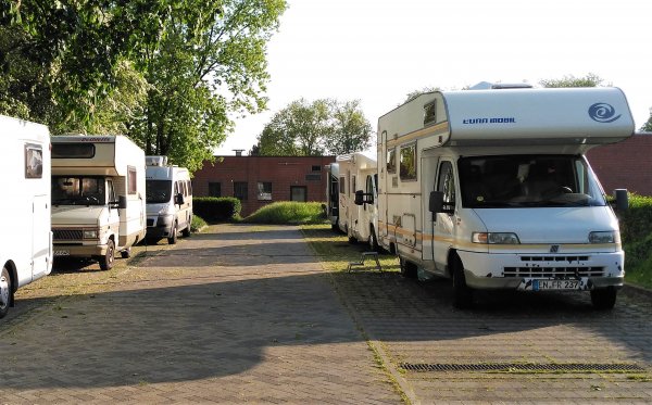 2016-05-13 18.44.10.jpg 2016-05-13 18.44.10.jpg