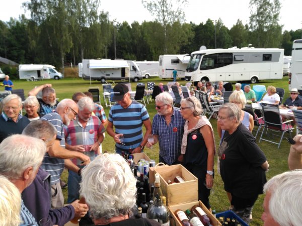 IMG_20160805_173516.jpg IMG_20160805_173516.jpg