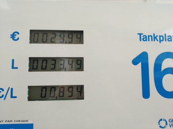 IMG_20160814_125151.jpg IMG_20160814_125151.jpg