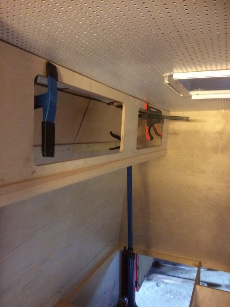 Överskåp.JPG Överskåp.JPG