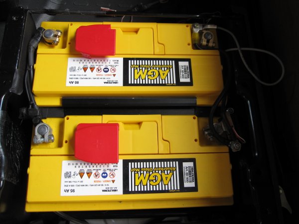 Batteribodel x2 2.JPG