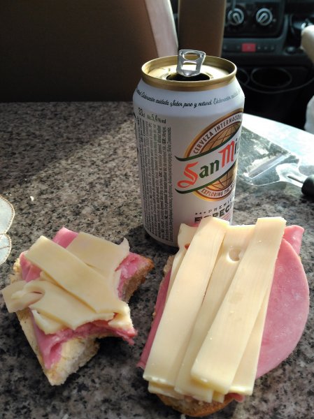 2016-10-18 18.01.48.jpg