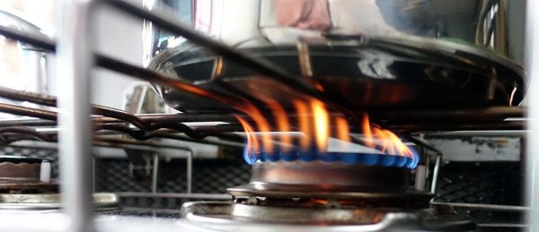 röd-gasollåga.jpg röd-gasollåga.jpg