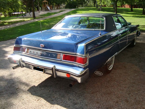 Mercury Grand Marquies 1976.JPG