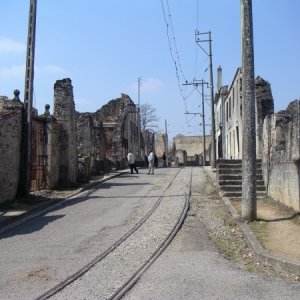 030410 Frankrike, Oradour-Sur-Glane