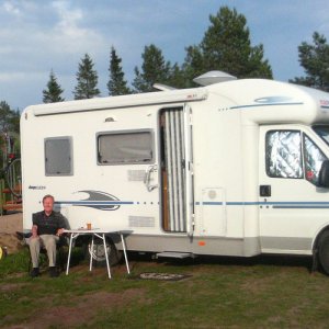 Solig eftermiddag i Gällivare och en kall öl juli 07