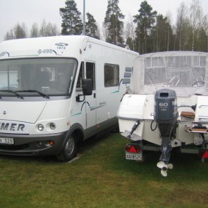 Hymer B644 & Yamarin 4730 S