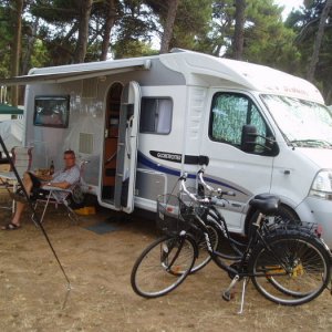 Hasse Vid Husbilen I Medulin-08