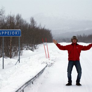 090