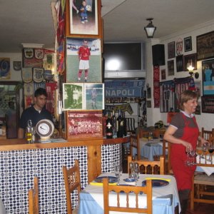 Spanien
