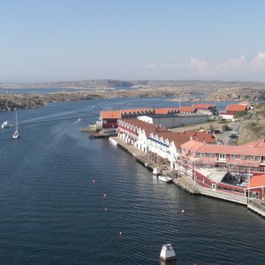 Hjonzon.