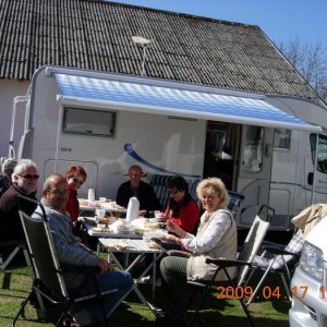 Laxaträff Med Vinprovning