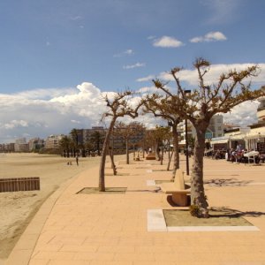 Spanien